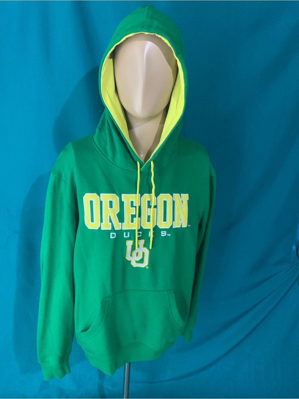 VINTAGE LOGO ATHLETIC OREGON DUCKS PULLOVER HOODIE, KANGAROO POCKET